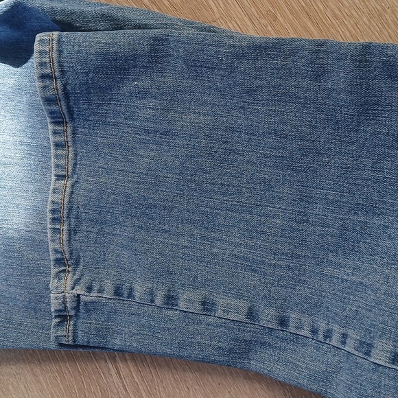 Free People We the Free Medium Wash Blue Women's Jeans Rise Crop Flare Size 30 - Picture 7 of 8